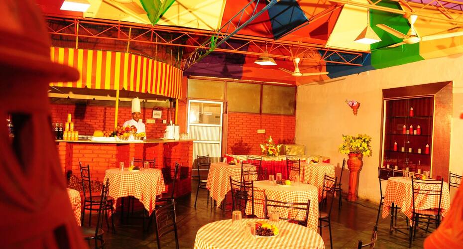 Paulson Park Hotel, Kochi 2